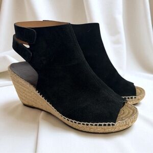 Made in Spain Black Suede Wedge Sandals